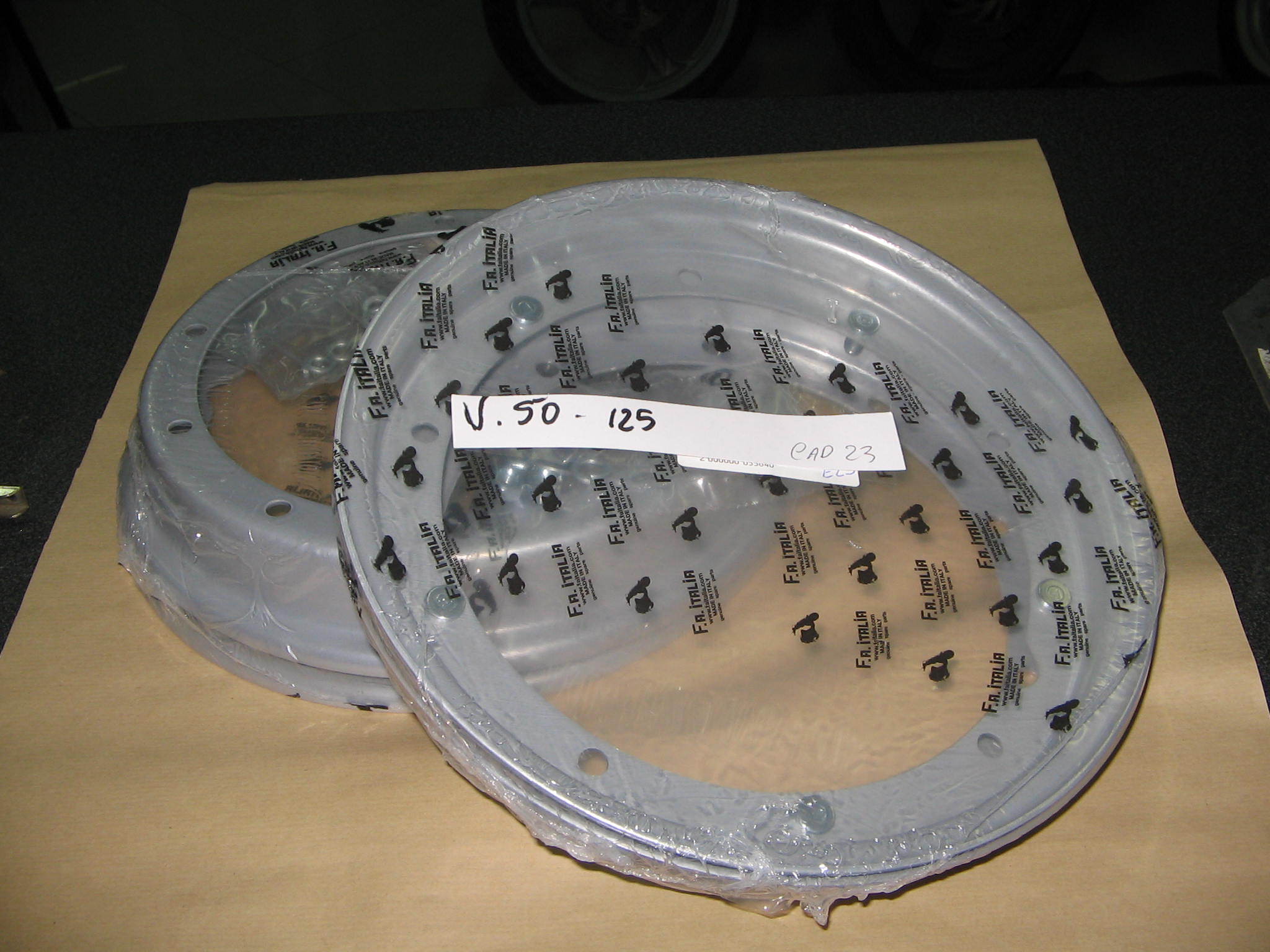 VESPA CERCHI NUOVI CAD N. 20963 ( VENDUTI )
